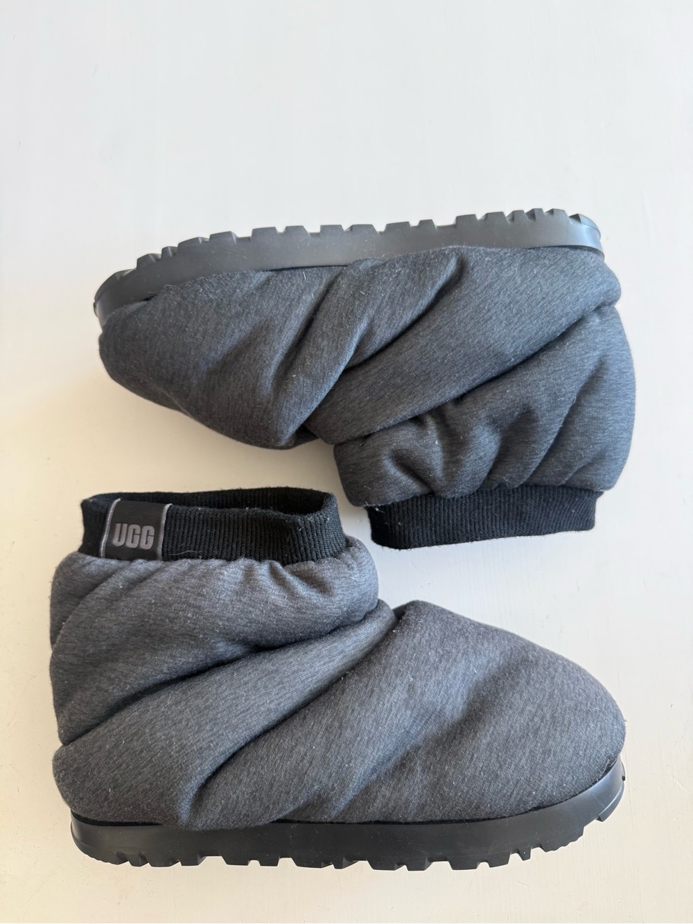 UGG Women's Spaceslider Jersey Warm Quilted Slipper Booties Size 9